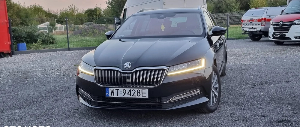 Skoda Superb cena 147600 przebieg: 49000, rok produkcji 2021 z Nowogród małe 667